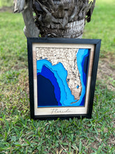 Load image into Gallery viewer, Florida Map, Florida Gift, Custom Wood Map, Wood Map, Custom Multilayer Wood Lake City Map, Handmade Map of Florida, Florida Souvenir
